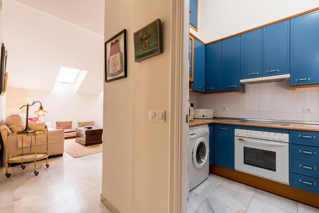 Apartamentos Rg, San Vicente 22 세비야 외부 사진