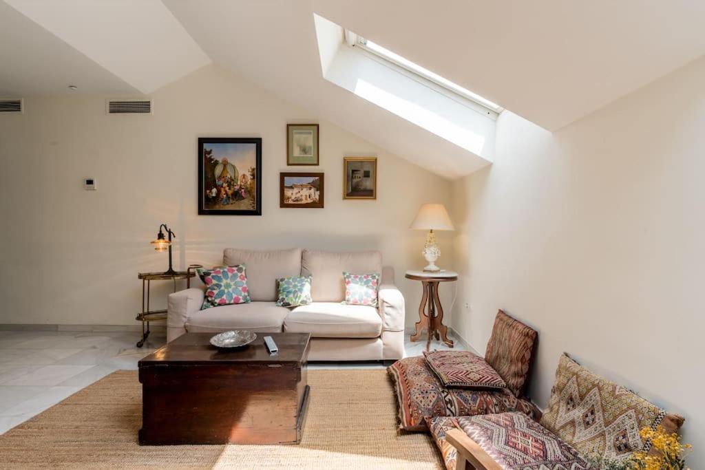 Apartamentos Rg, San Vicente 22 세비야 외부 사진